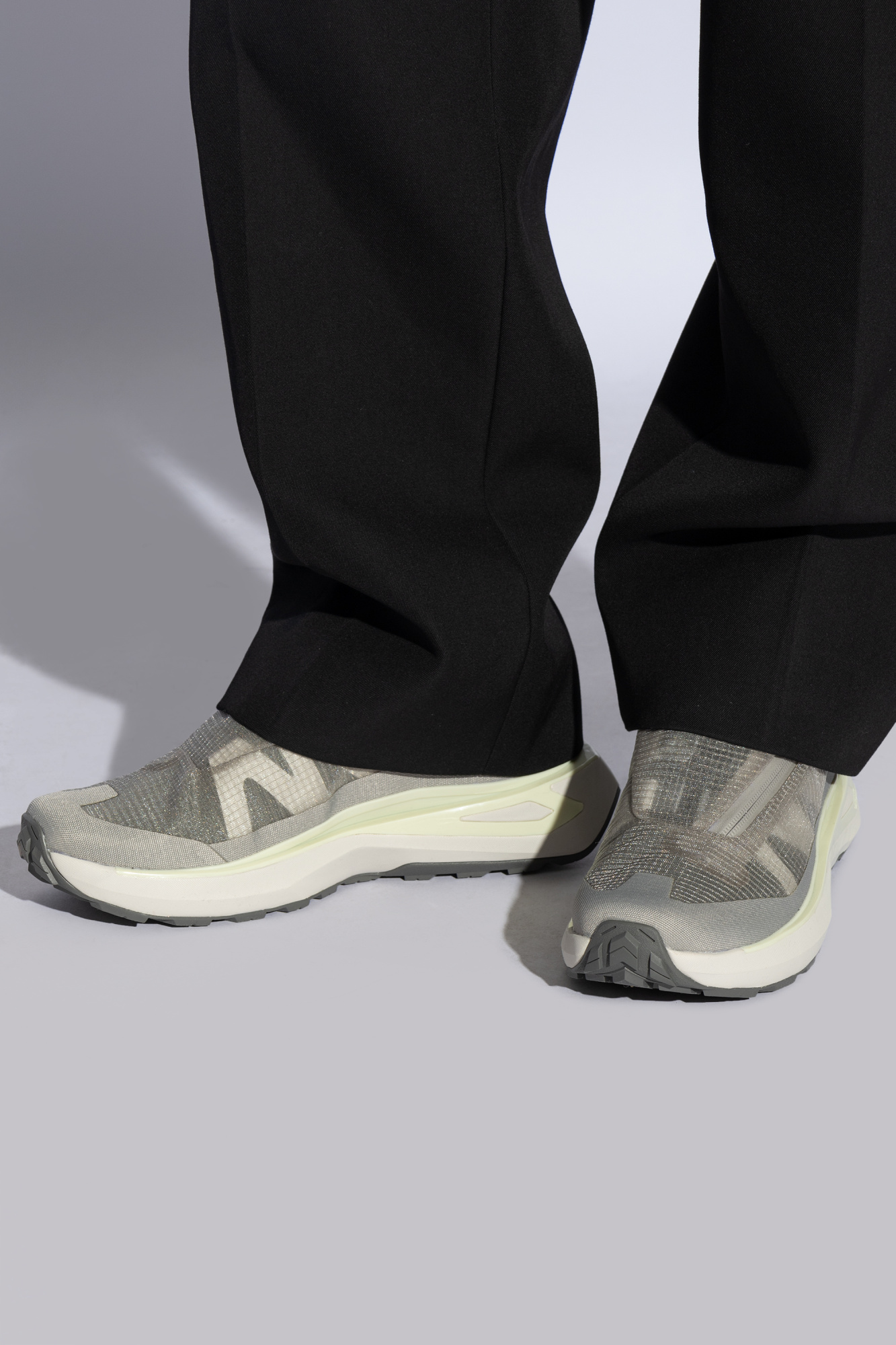 Grey 'Odyssey Elmt Advanced Clear' sports shoes Pro salomon